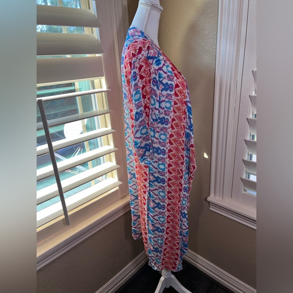 🆕 LuLaRoe Red and Blue Patterned Duster - Picture 4 of 6